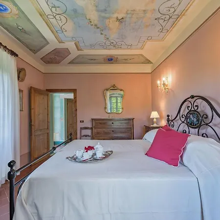 Вилла Sleeps 4 Сиена